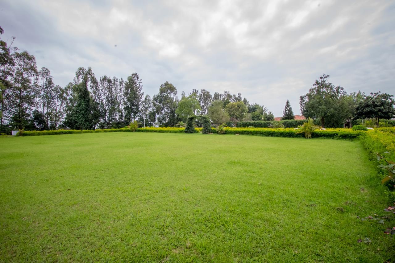Tuzza Hotel Bushenyi Zewnętrze zdjęcie