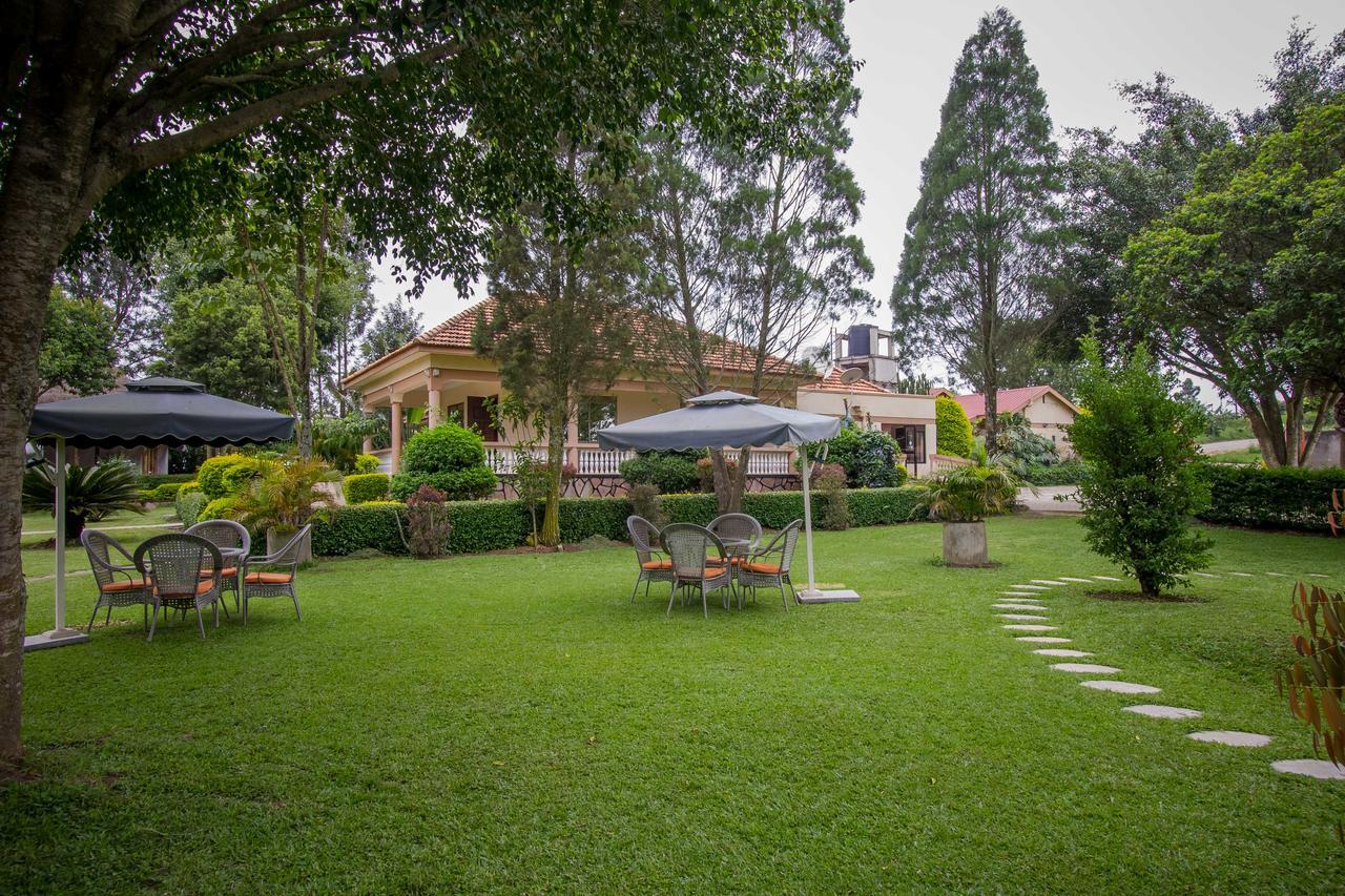 Tuzza Hotel Bushenyi Zewnętrze zdjęcie