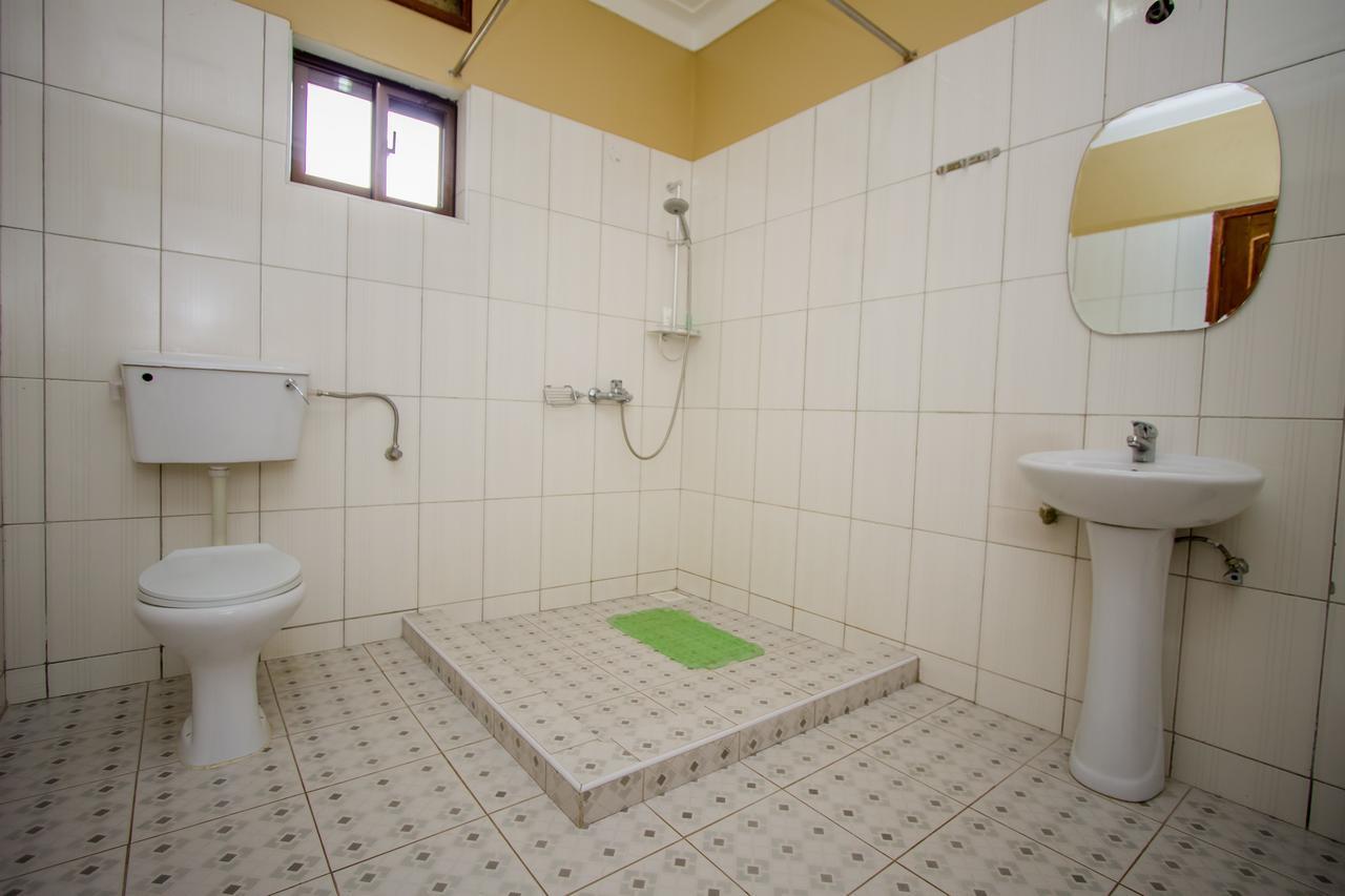 Tuzza Hotel Bushenyi Zewnętrze zdjęcie