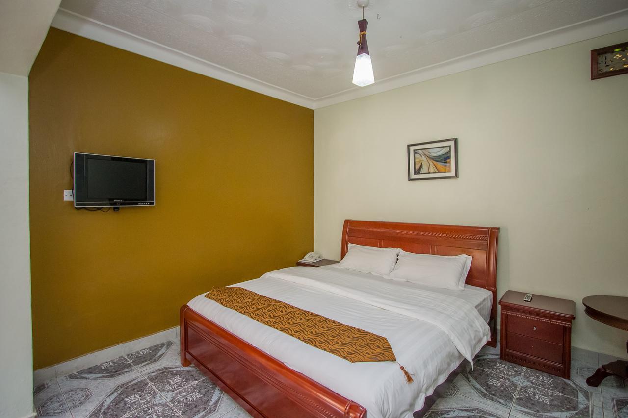 Tuzza Hotel Bushenyi Zewnętrze zdjęcie