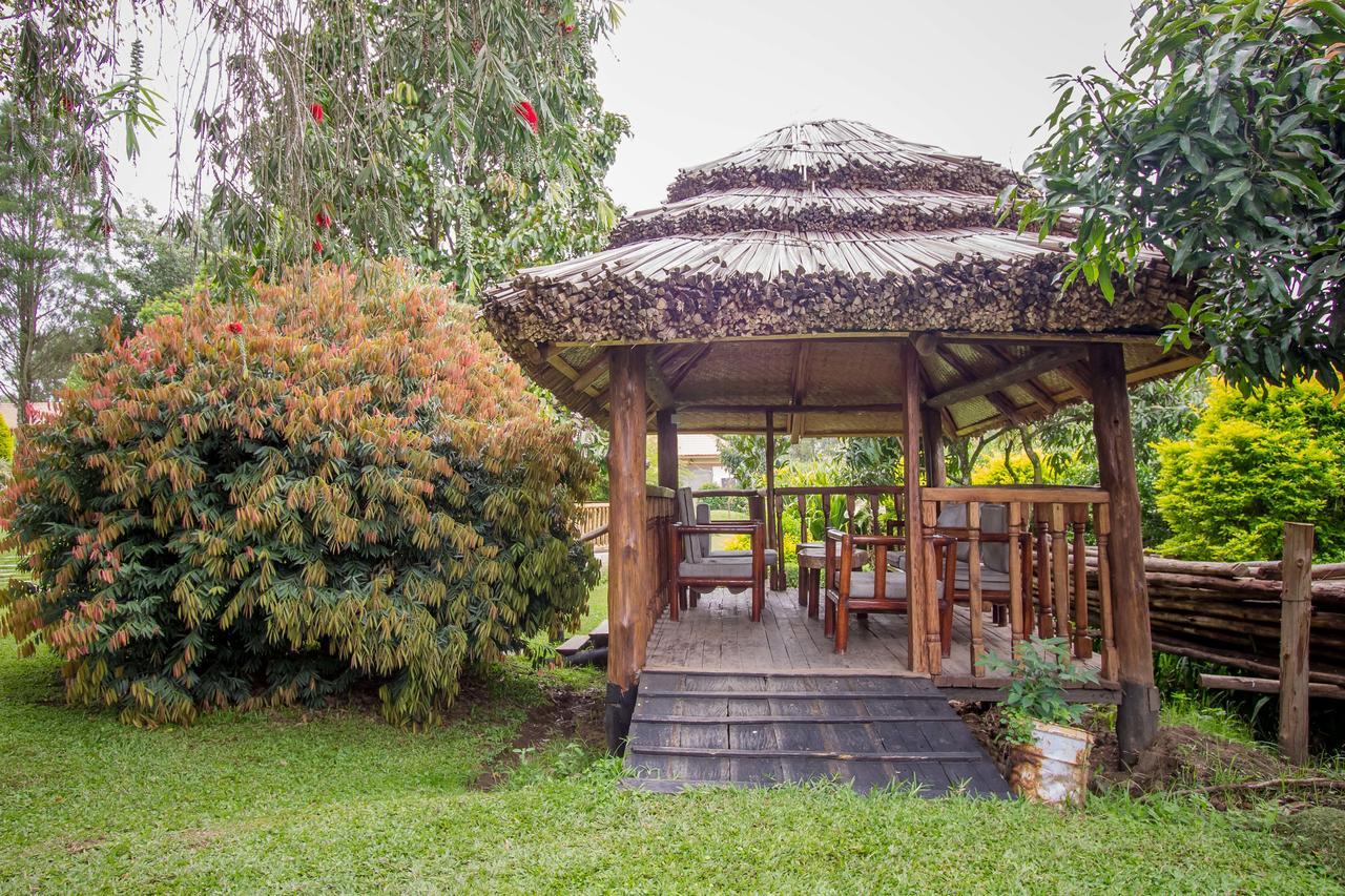 Tuzza Hotel Bushenyi Zewnętrze zdjęcie