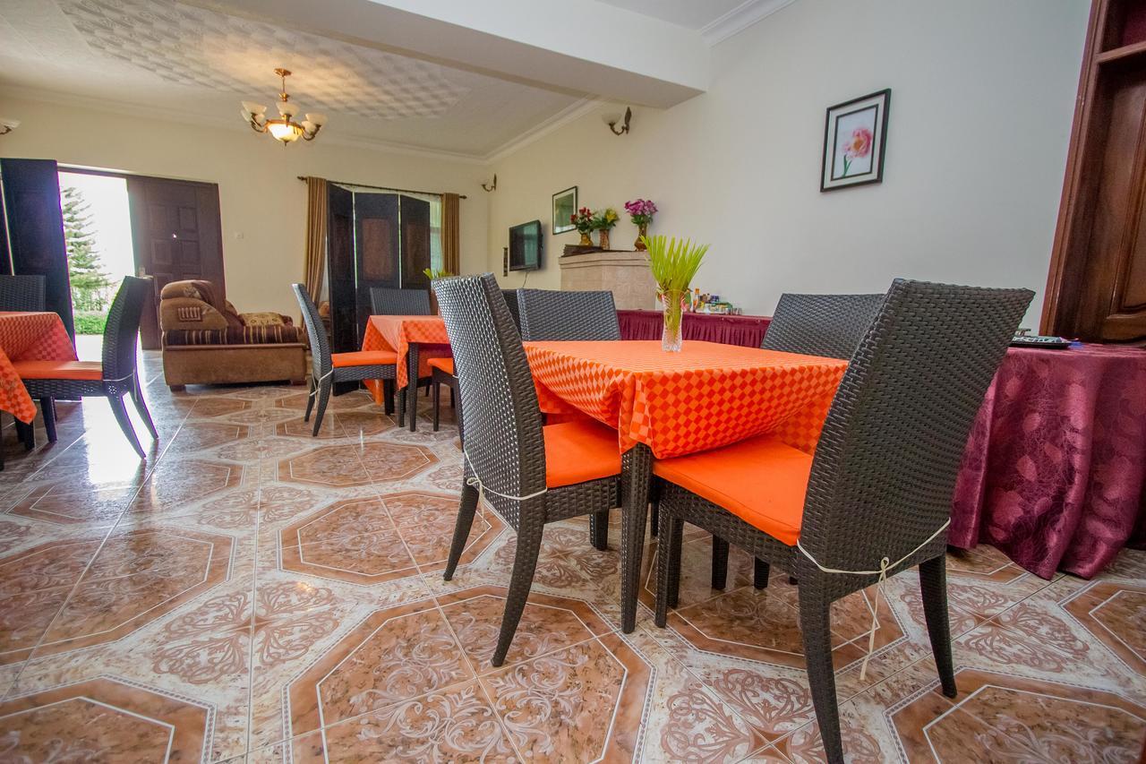 Tuzza Hotel Bushenyi Zewnętrze zdjęcie